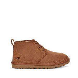 UGG Classic Neumel Chukka Boots